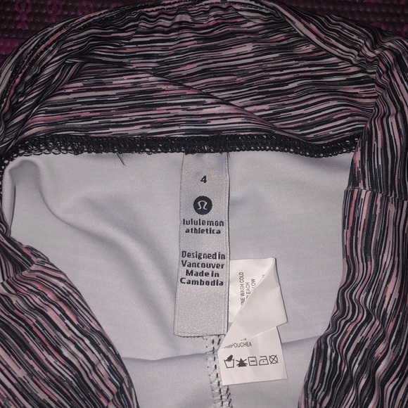 Lululemon cropped leggings - Picture 3 of 3